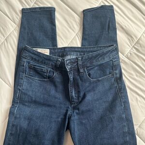 GAP Women's Skinny Jeans - Deep Indigo